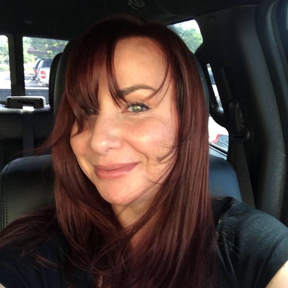 Meet your Posher, Candi